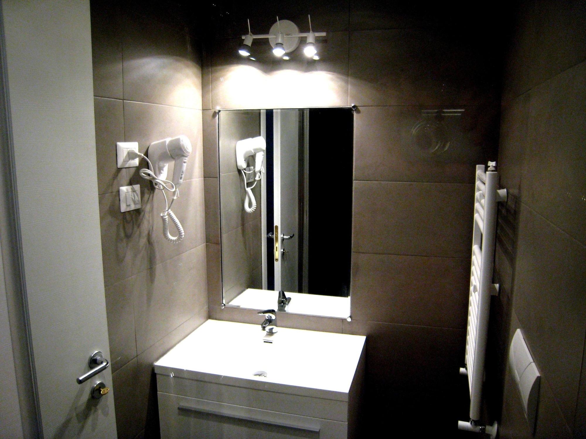 Holidays S.Lorenzo Guest House New Roma Dış mekan fotoğraf