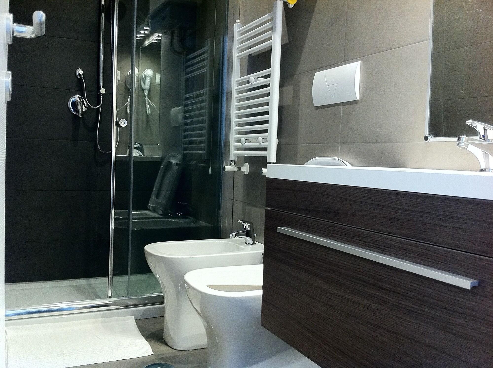 Holidays S.Lorenzo Guest House New Roma Dış mekan fotoğraf