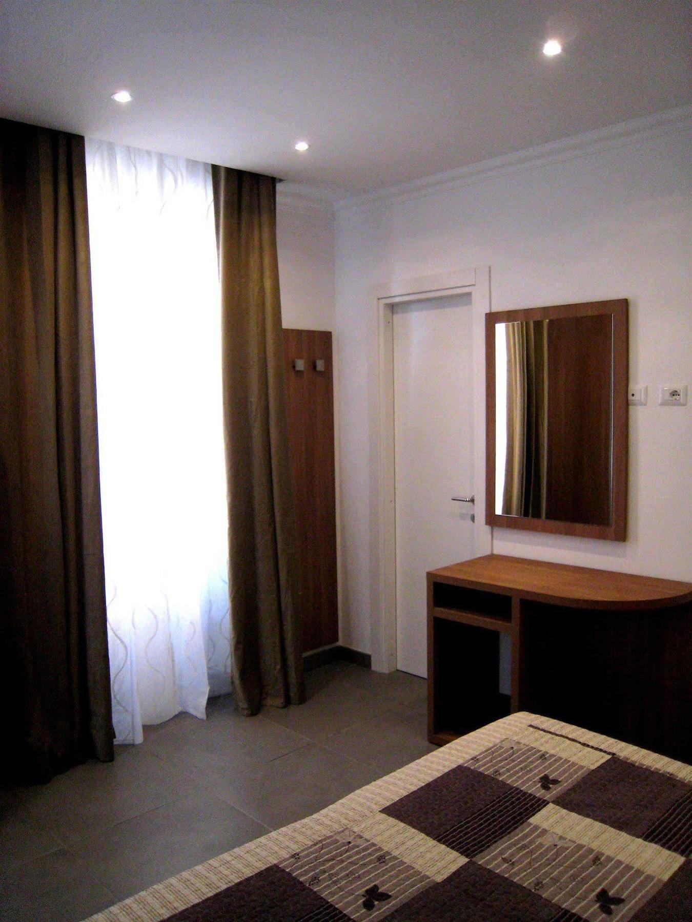 Holidays S.Lorenzo Guest House New Roma Dış mekan fotoğraf