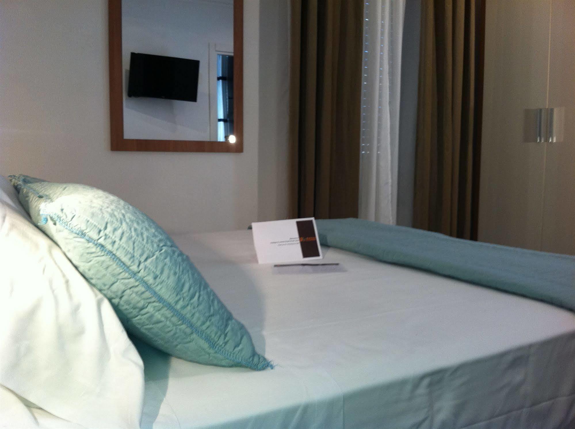 Holidays S.Lorenzo Guest House New Roma Dış mekan fotoğraf